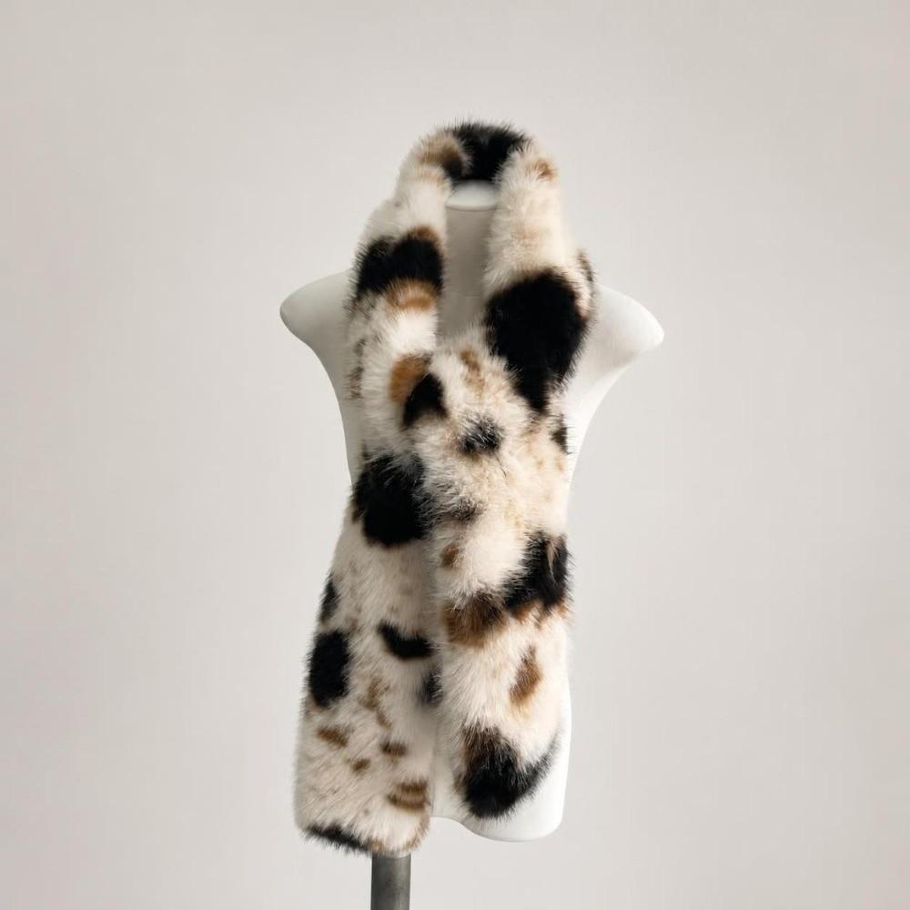Soft Plush Scarf Thickened Leopard Print Scarf Warm Winter Scarf  For Women