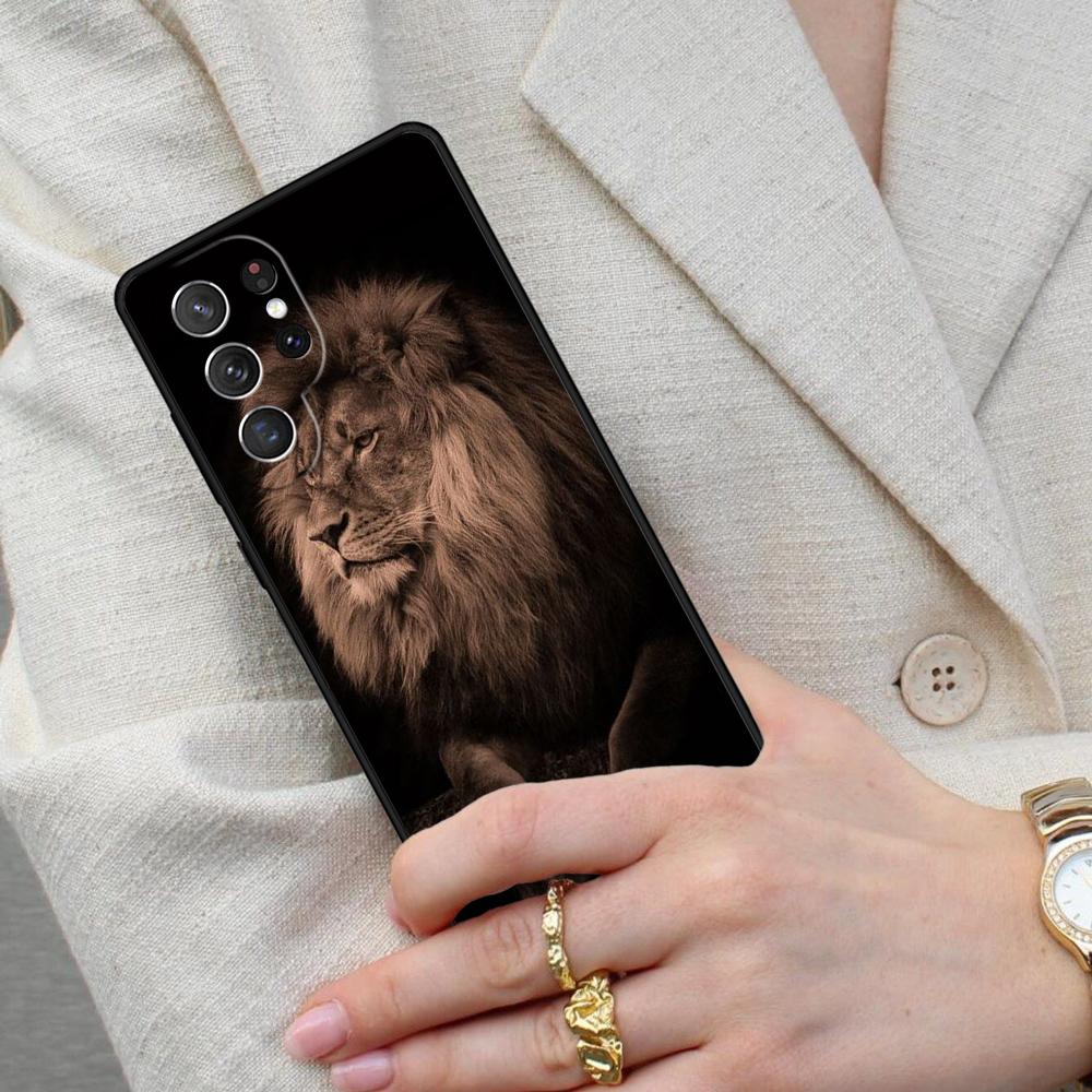 Ferocious Lion Cell Phone Case for Samsung Galaxy S26 Ultra S25 S24 S23 S22 S21 S20 Note10 Cover