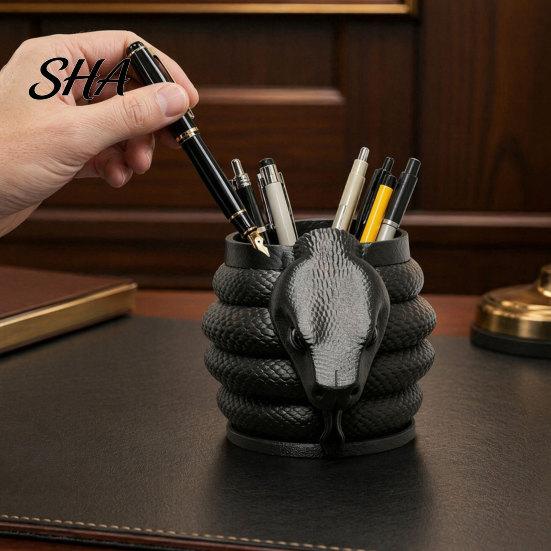 Dark Style Desk Accessory 3D Printed Snake Shape Pen Holder, Creative Desktop Organizer for Pencils Gel Holder Colored Pens Utility Knives, Stationery