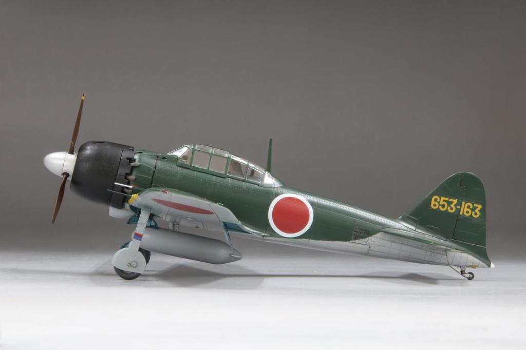 Fine Molds Skala 1/48 Japansk Keiserlig Marine Zero A6M52 Type 52A (Laget av Nakajima) Plastmodell FZ04 (Fly)