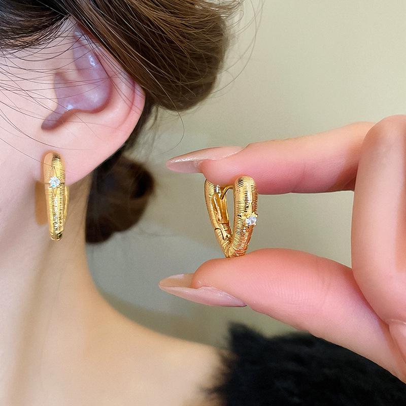 

Серьги-кисточки «Серебряная игла» - Модные длинные висячие серьги в изысканном стиле