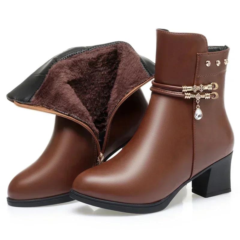 Fashion Winter Boots Women's High Heels Solid Color Fleece Warm Plus Size 42 Outdoor Anti-Skid Middle Boots Botas Mujer Invierno