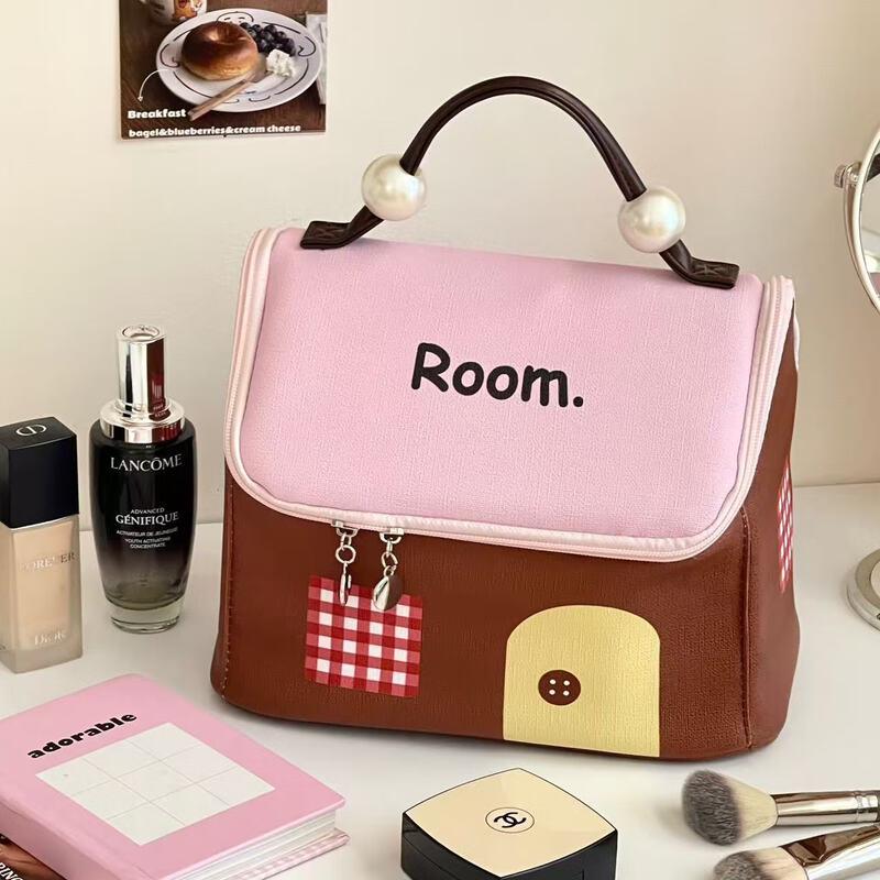 Longchan Portable Travel Makeup Toiletry Bag