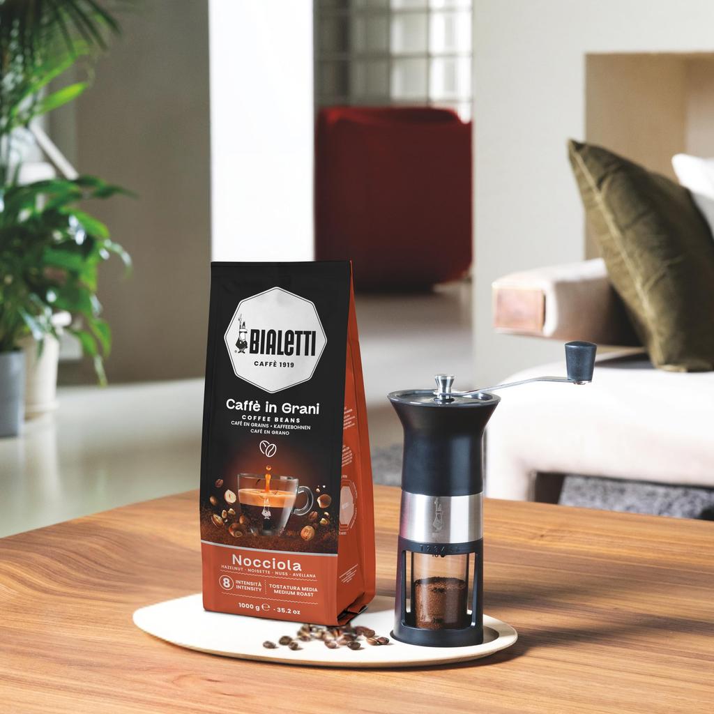 Bialetti Caffe Grani Haselnussbohnen Italienische Französische Kaffeebohnen (1kg, 80% Arabica, 20% Robusta) - Kaffee, Espresso, Filterkaffee, Presskaffee,