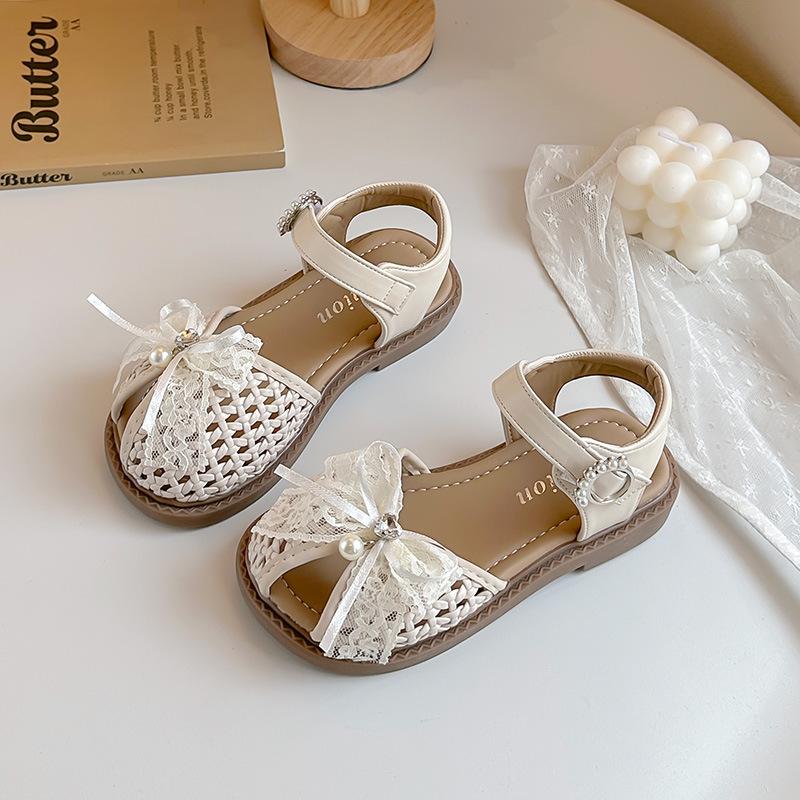 

Girls Heart-Shaped Rhinestone Woven Hollow Sandals2026Summer Children s Mesh Lace Bow Princess Sandals 23-25Code one hand3Double бежевый