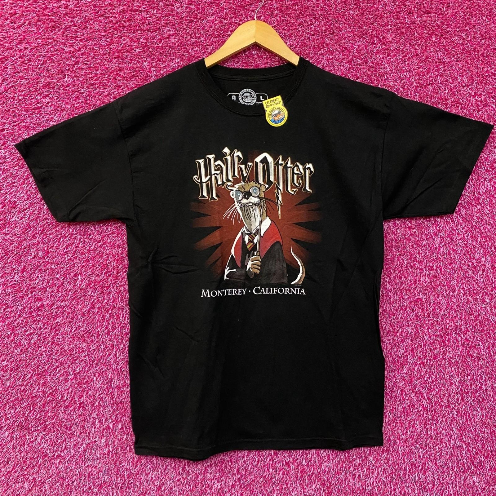 

Hairy Otter (Harry Potter Parody) Monterey Bay T-Shirt Large M