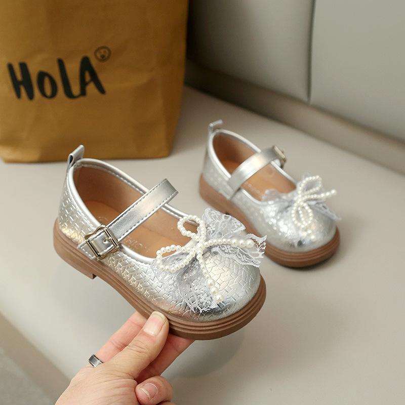 

Girls Princess Lace Bow Flat Shoes with Bead Embellishment for Spring Autumn size 20 серебряный