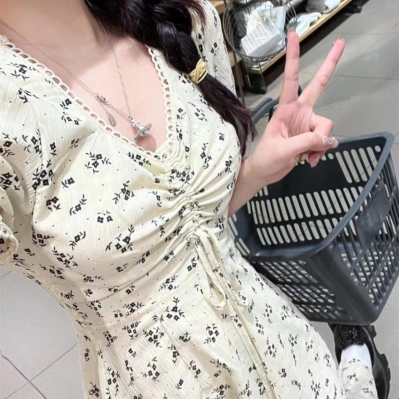 French Retro V-neck Floral Dress Women's Summer High-end Drawstring Pleated Bubble Sleeves High Waist Temperament Long Skirt
