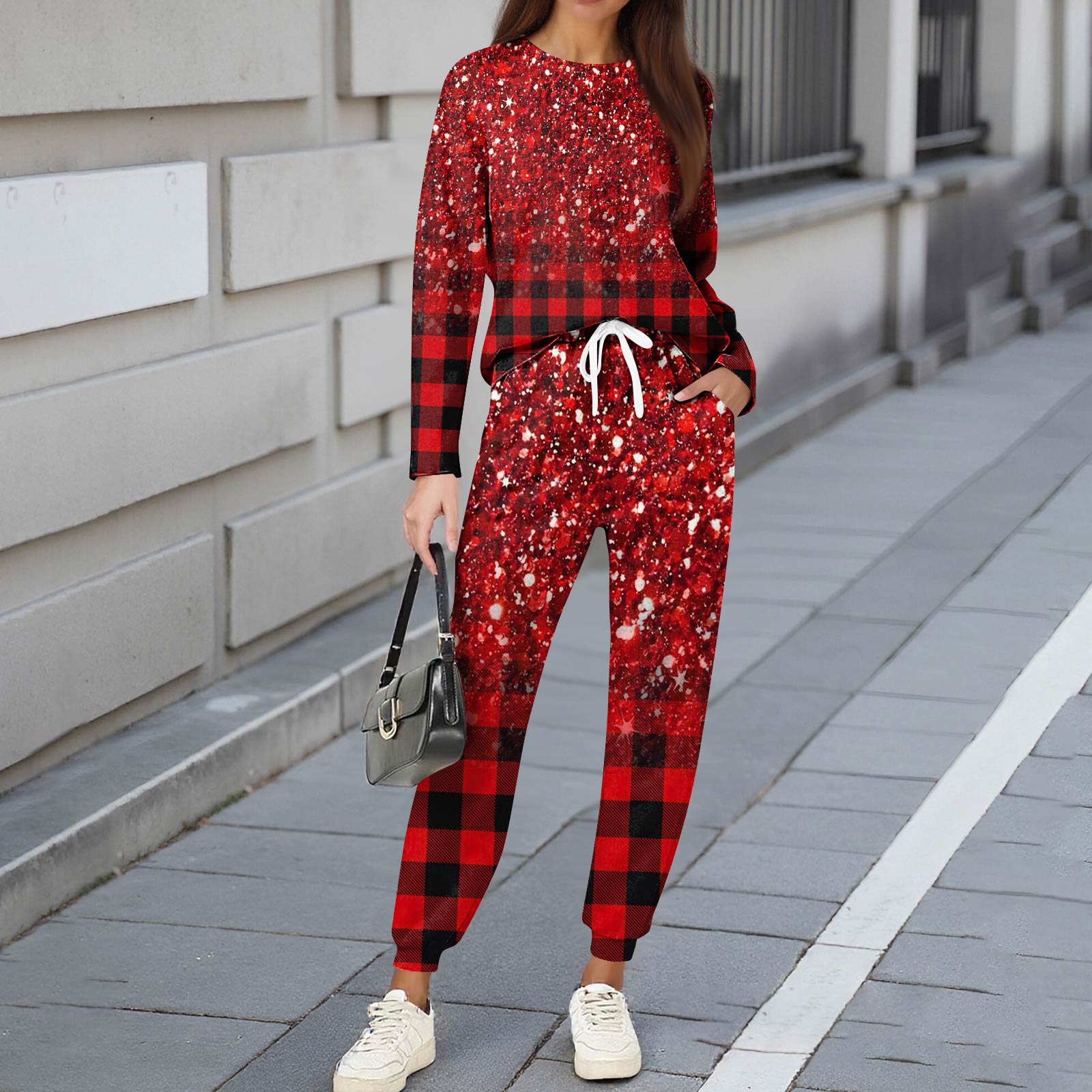 

Комплекты для женщин из 2 предметов: футболки с круглым вырезом и длинным рукавом, принтованные спортивные брюки с карманами XL винный