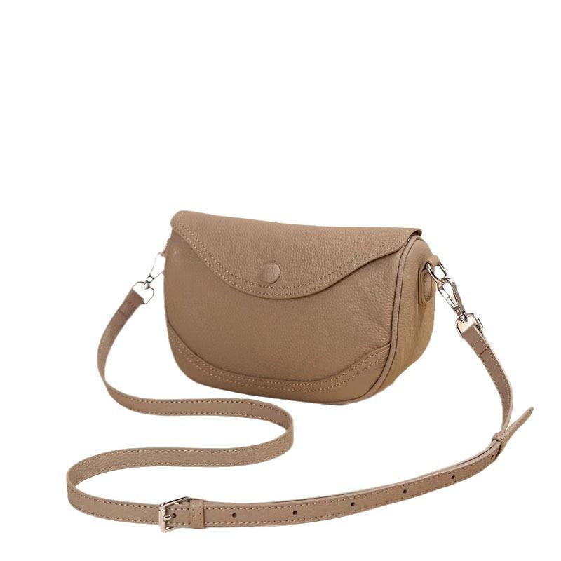 The first layer cowhide women's bag Korean version of versatile casual shoulder messenger women's bag genuine leather saddle bag new fashion bag