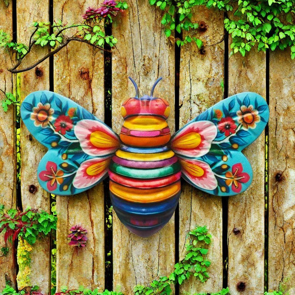 Metal Bee Wall Ornament Creative Garden Statue Art Wall Hanging Sculpture  Patio