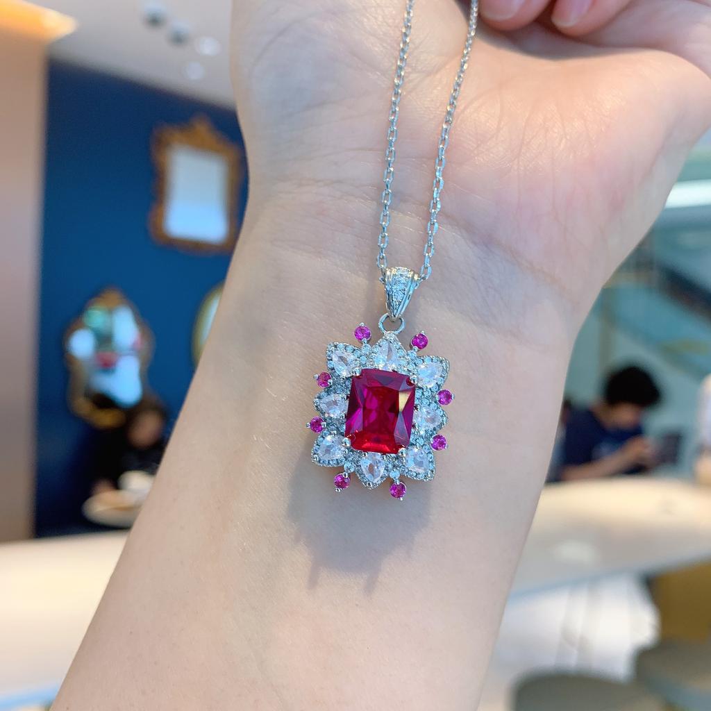 Goods: Cross Border Square Inlaid Simulated Red Corundum Ring Emerald Necklace Jewelry Set