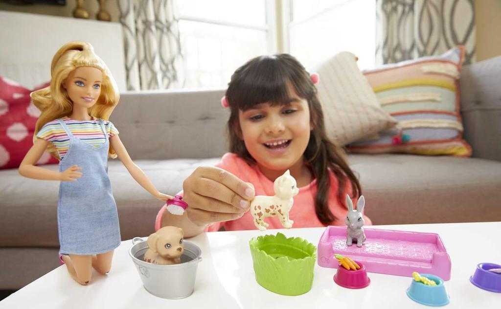Barbie Pet Care Set Accessories for Ages 3 and Up (Dress-Up Doll, Set) (FXH11)
