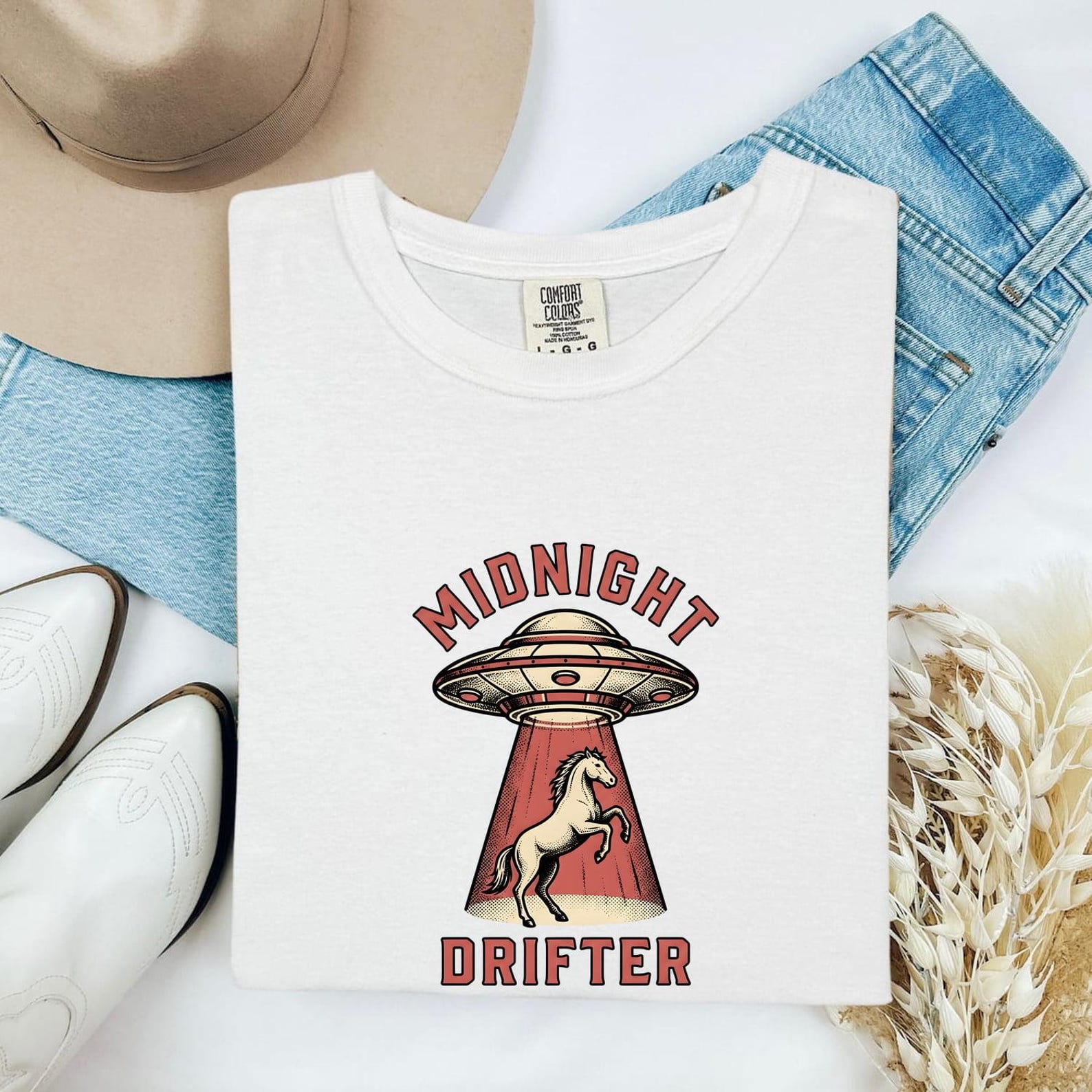 Space Horse Shirt Western Universe Gift Women Retro Tee Equine T-Shirt Cowboy Fan Cosmic Tshirt Galaxy Graphic Vintage Glow Tshirt S