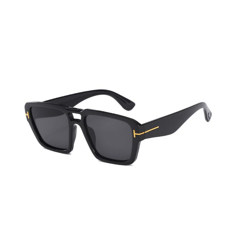 

Fashion Square Sunglasses For Women With Uv400 Protection Stylish Travel Accessory For Outdoor Activities BlackFrameGray
