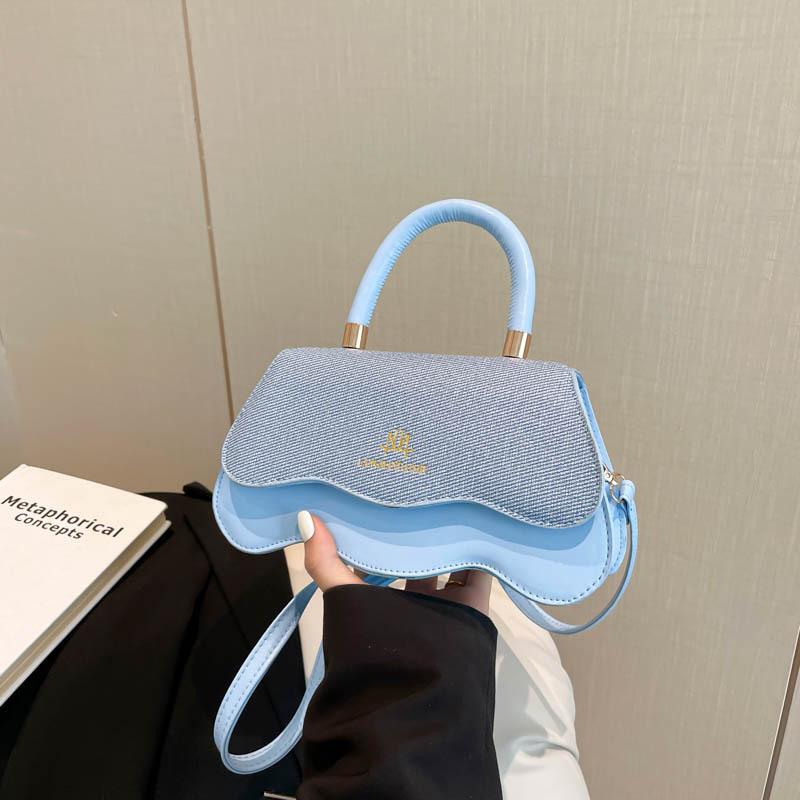 

Повседневная портативная маленькая квадратная сумка, модная ретро маленькая сумка, женская, лето 2025, новая мода, повседневная популярная сумка-мессенджер синий