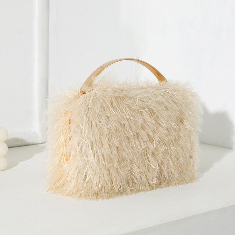 Borsa invernale in peluche da donna portatile con nappe e chiusura a lucchetto per uscite serali