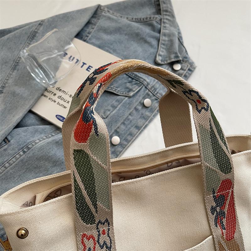 Floral Pattern Tote Bag for Women Stylish Shoulder Bag with Adjustable Strap Large Capacity Daily Use Bag