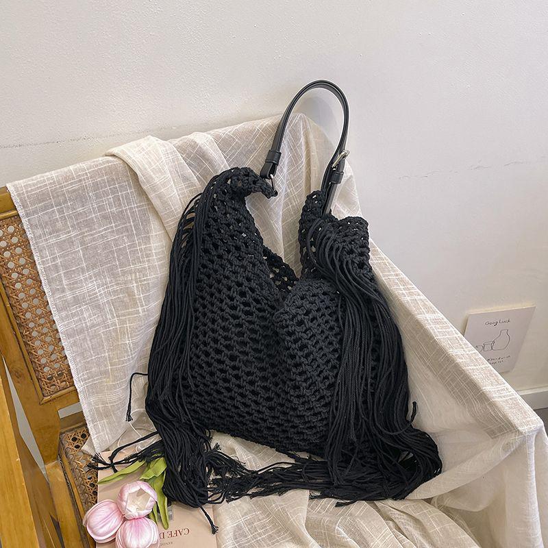 Women's Minimalist Straw Beach Tote - 2025 Spring Collection