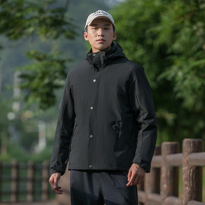 Jacket Men's and Women's Color Matching Three-in-one Couple Windproof and Waterproof Autumn and Winter Cold-resistant Mountaineering Jacket Men