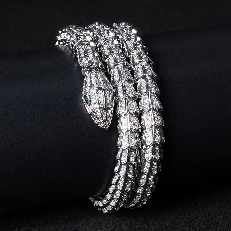 Light Luxury Snake Bangle Gold Plated