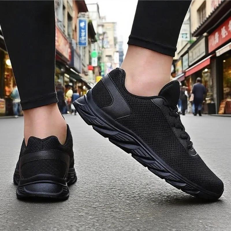 Women'S Lightweight Black Running Shoes Summer Outdoor Mesh Anti Slip Trend Sneakers Simple Versatile Men'S Vulcanized Shoe