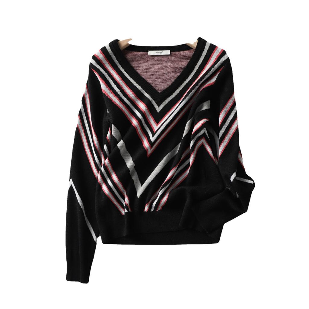 Women's Slimming V-Neck Striped Long-Sleeve Sweater – Versatile Autumn/Winter Fashion.