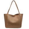 High Texture Bag Women'S Trend Line Retro Shoulder Bag Large Capacity Tote Bag Niche Commuter Women'S Bag