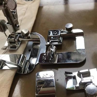 Rolled Hem Presser Foot 13/22mm Universal Fit Domestic Sewing Machine Rolled Hemmer Feet Thin FabricsSewing Tools Accessories