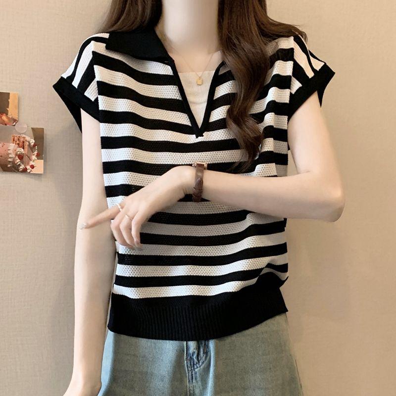 

Large Size Fake Two-piece Striped Short-sleeved T-shirt for Women in Summer Fat Mm Slim Ice Silk Knitted V-neck Thin Top L бежевий