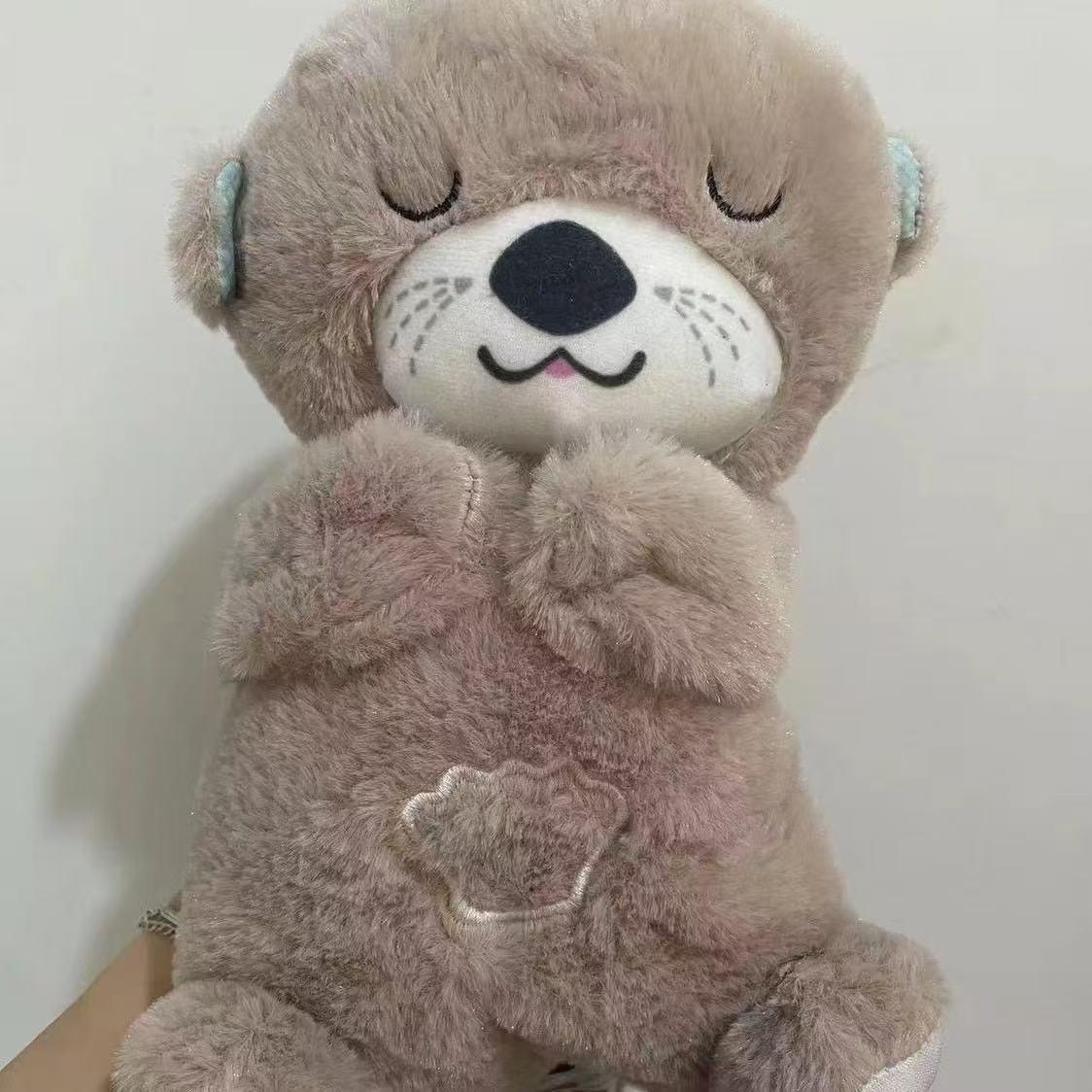 

Плюшева дихаюча лялька для сну: Заспокійливий Видра з Рухомими Ведмежими Вухами One Button Four Gears 30cm