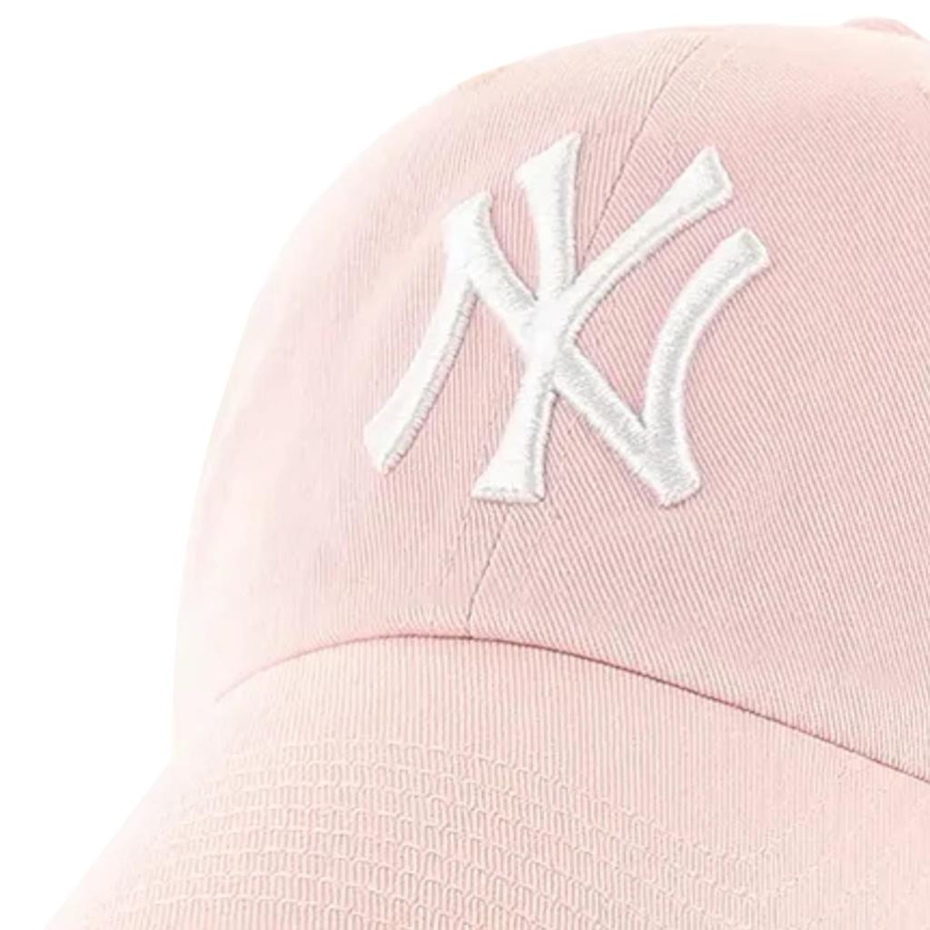 47 BRAND New York Yankees Clean Up Cap, Mens Pink Cap