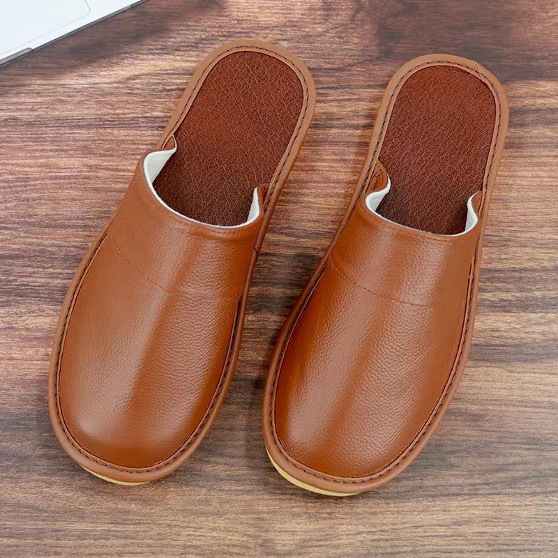 Closed-Toe Cowhide Slippers with Thickened Non-Slip Sole for All Seasons