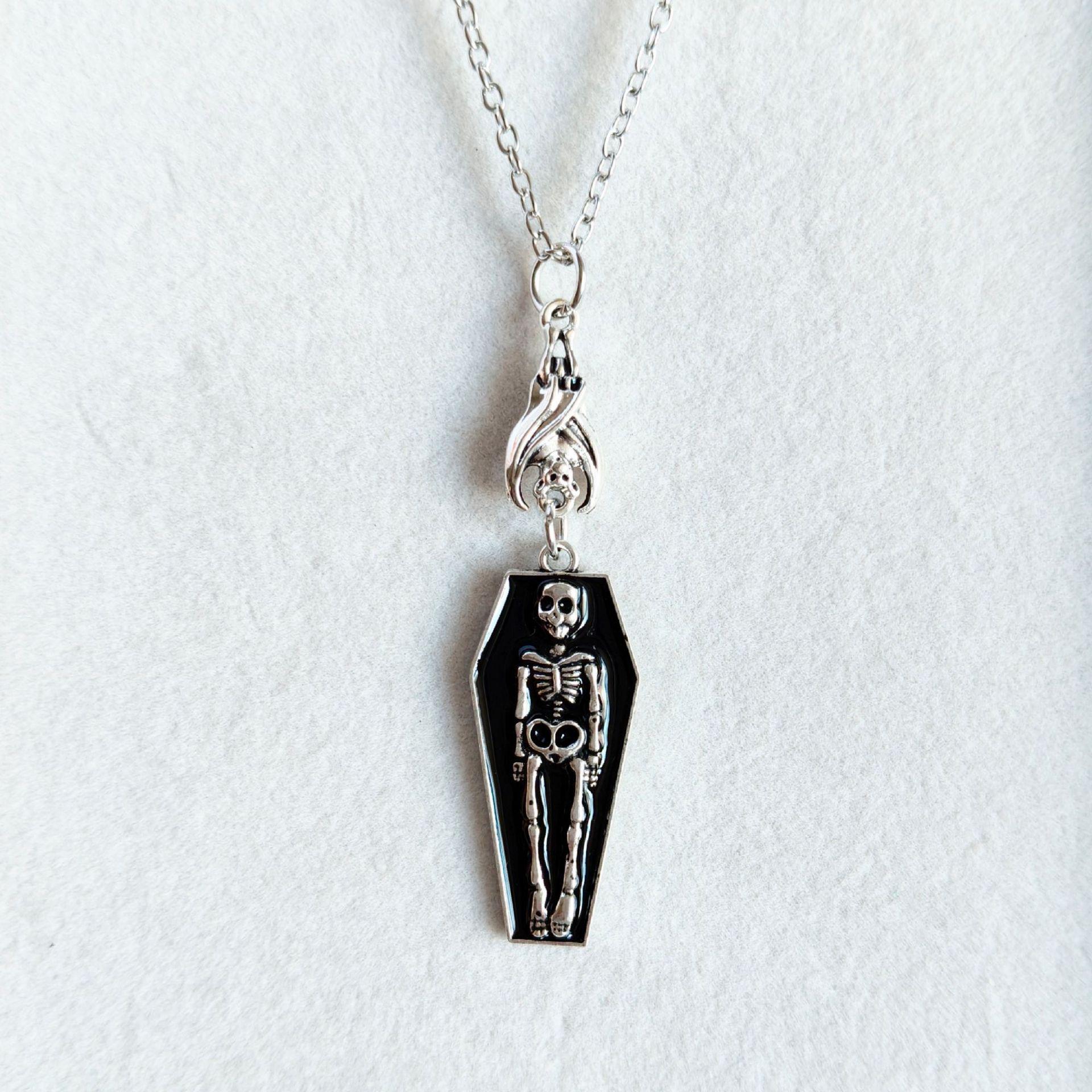 Retro Skull Coffin Pendant Necklace: Halloween Dark Style