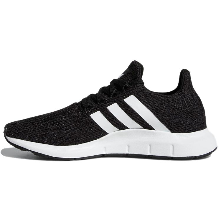 

Adidas Swift Run Core Черные женские кроссовки Cloud-White F35675