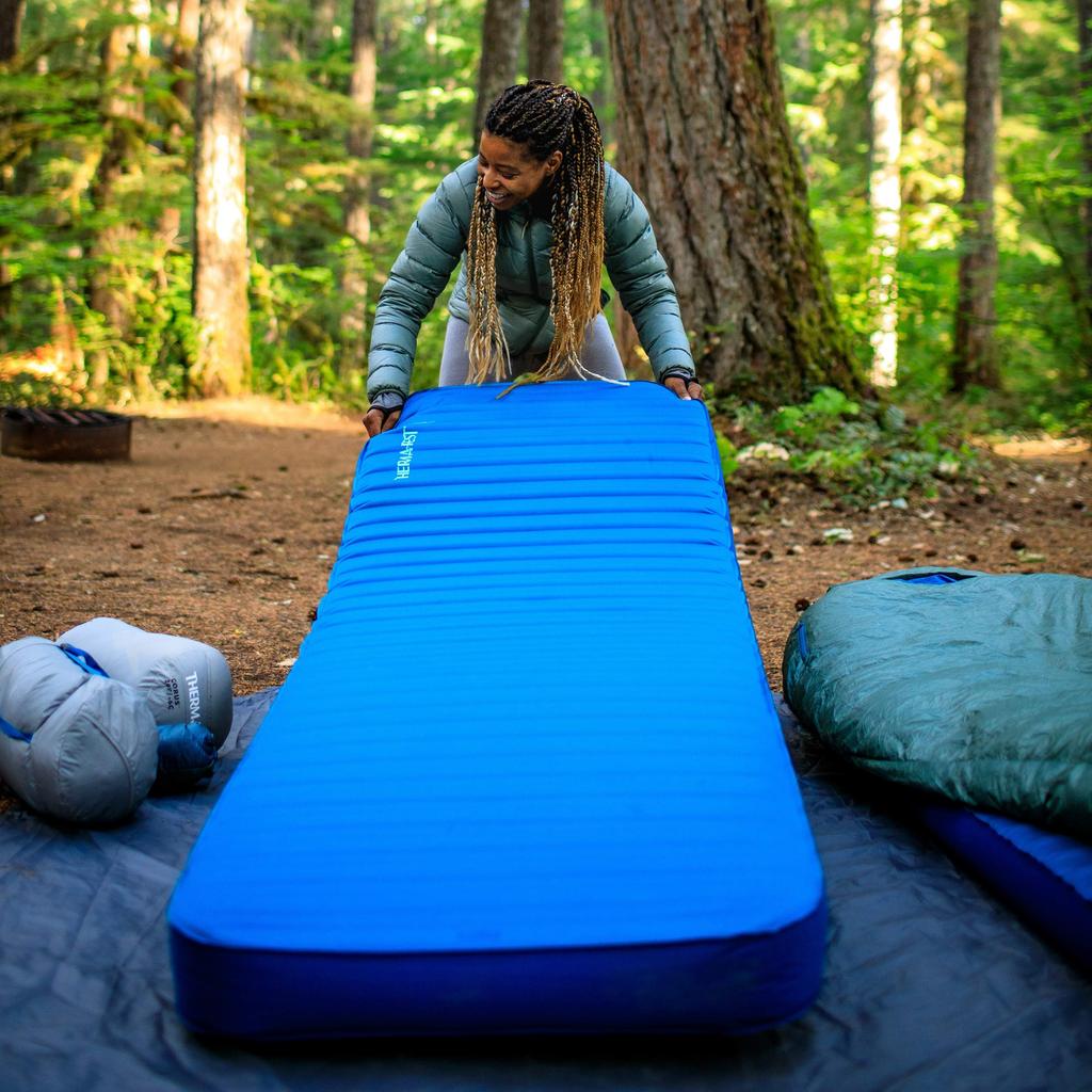 THERMAREST Mondo King 3D Outdoor Camping Size 2 Extra Large Japanese 30104 Mattress, R-Value 7.0, [Official Product]