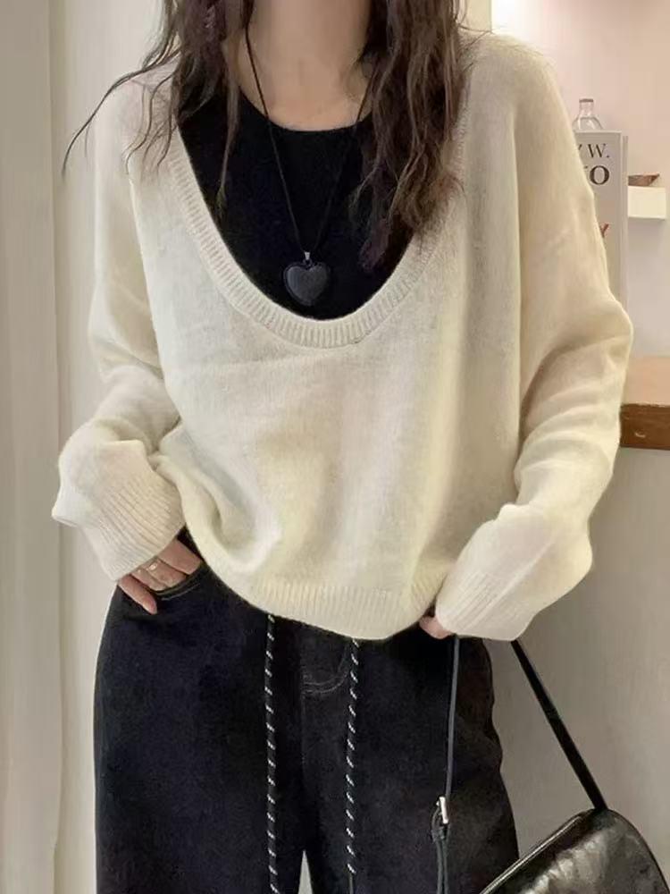 

Women s Autumn/Winter Loose Color Block Wool Sweater with U-Neck Large белый