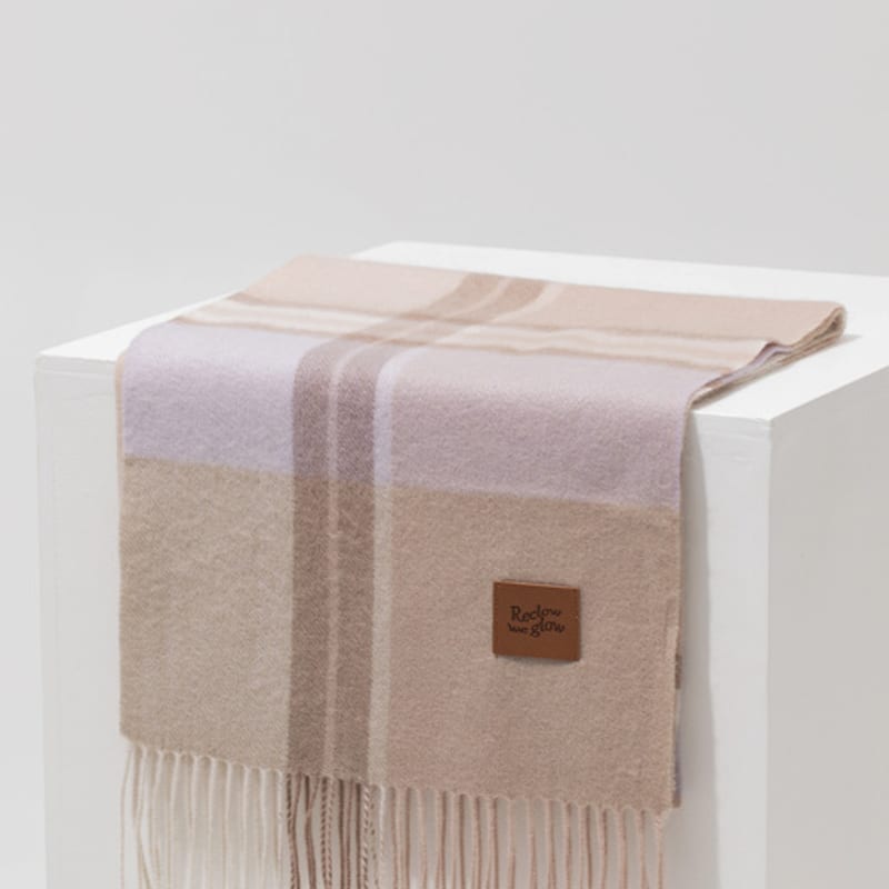 

RECLOW MUNM CHECK CASHMERE 100% MUFFLER BEIGE PACKAGE BOX (gift wrapping available) (5,000 won)
