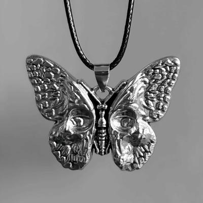 Gothic Retro Gun Black Skull Ghost Face Spotted Butterfly Pendant Necklace for Women Halloween Party Jewelry Accessories Gifts