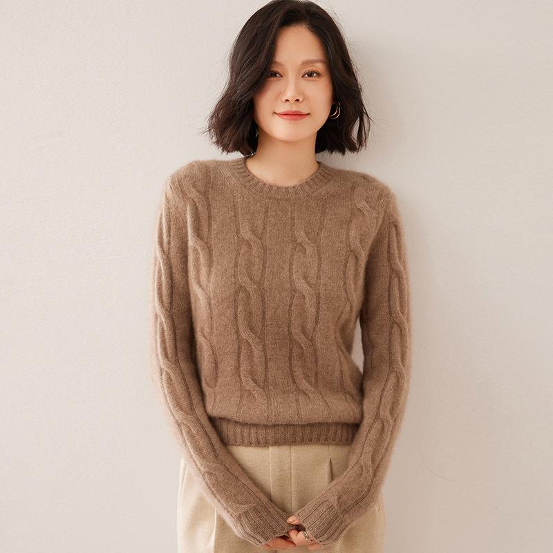 Women's Cozy Cable Knit Cashmere Sweater: Soft, Loose, Round Neck Pullover for Autumn/Winter