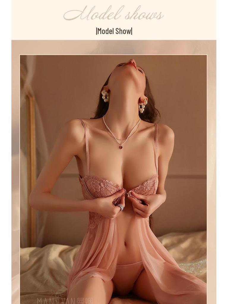Man Yan Lace Underwire Push-Up Camisole Nightgown Set