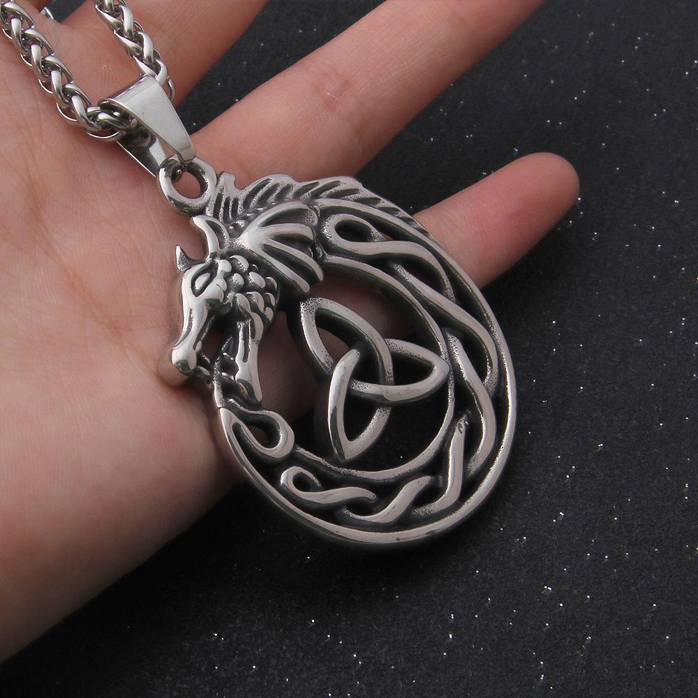 Nový prívesok z nehrdzavejúcej ocele Nordický keltský uzol Zviera Vikinský a vlčí prívesok pre mužov Amulet Šperky
