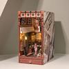 Handcrafted 3D European Cabin Bookend Model: Creative Miniature Scene Birthday Gift