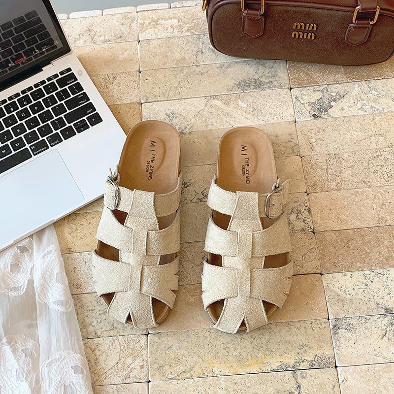 Fashion Female Shoes Cover Toe Ladies' Slippers Luxury Slides Platform 2025 Designer Retro Slippers Casual Cover Toe Shoes Slides Sliper