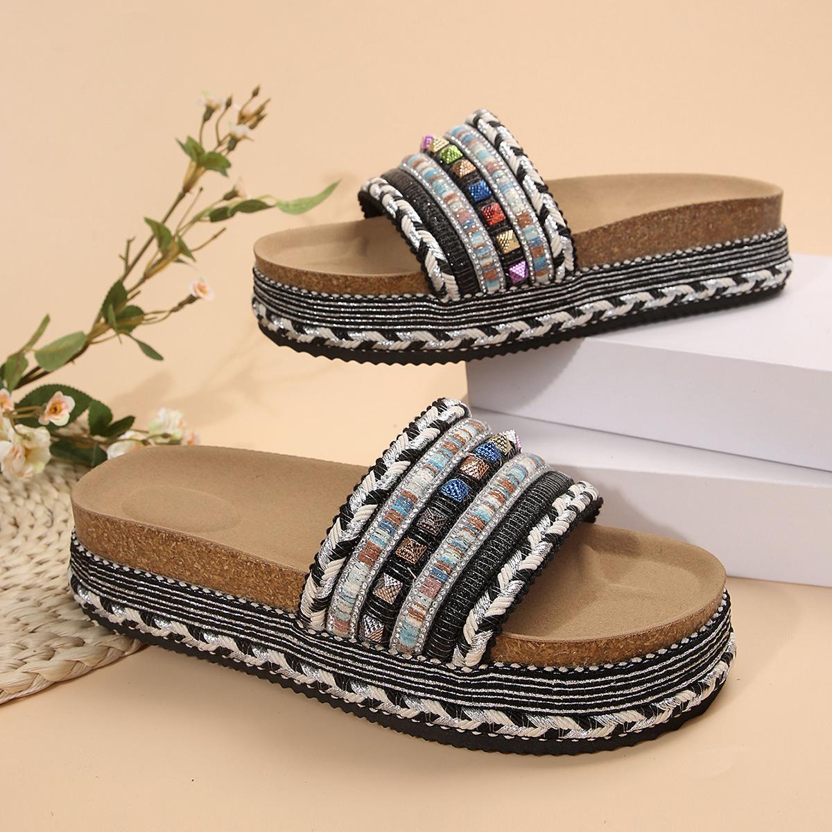 

2025 spring and summer new European and American foreign trade fashion ethnic style thick-bottomed slippers female bohemian large size sandals 36 чёрный