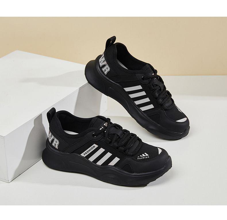 

2024 новые летние легкие спортивные туфли женские тонкие сетчатые повседневные туфли с мягкой подошвой дышащие туфли для папы женские студенческие туфли 36 чёрный