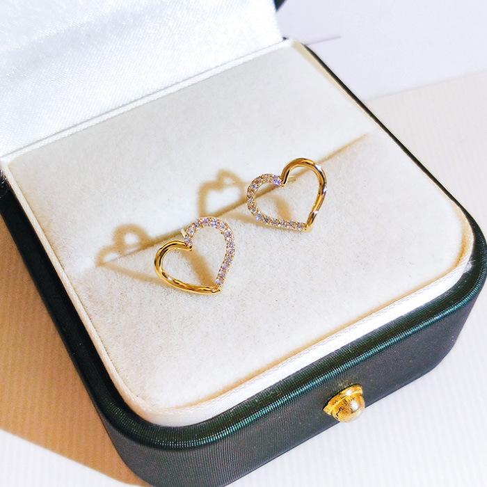 Simple Love Earrings Trendy Temperament Earrings High-End Wedding Nightclub Women'S Earrings