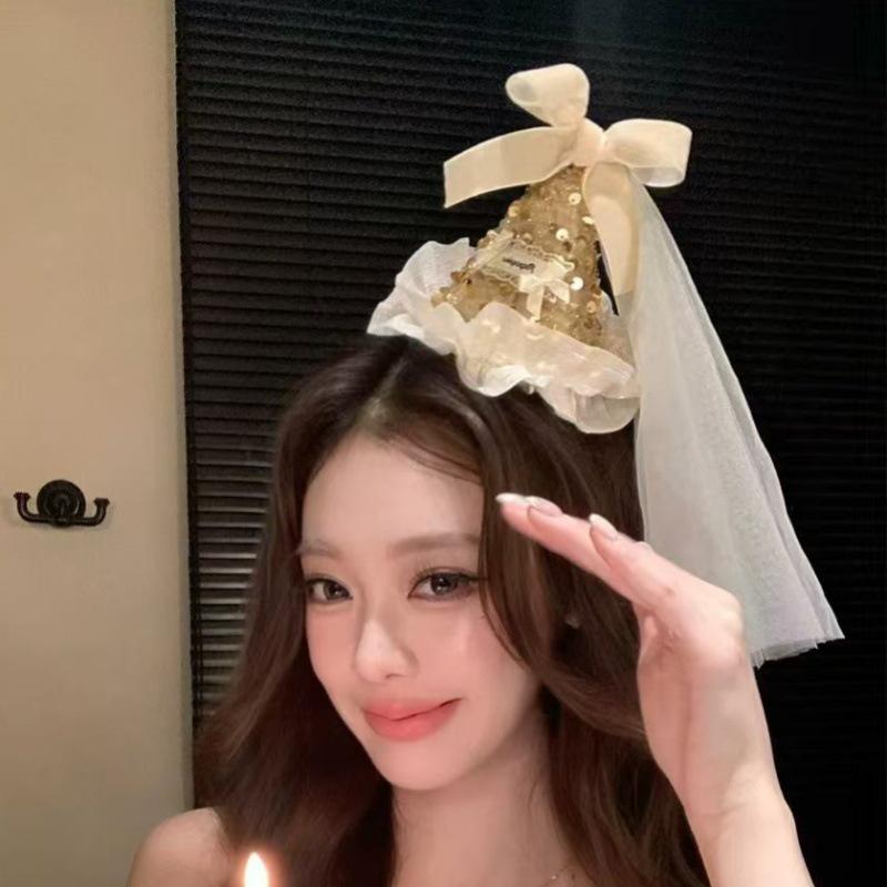 Festive Red Sequin Top Hat Hair Clip for Celebrations and Photoshoots