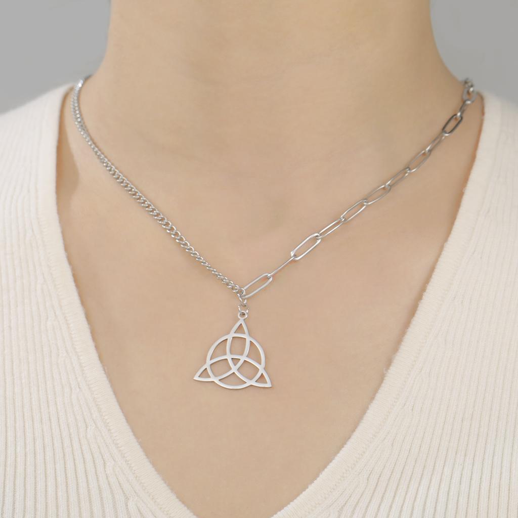 Lucktune Triquetra Witch Knot Pendant Necklace Stainless Steel Irish Celtics Knot Amulet for Women Couple Jewelry
