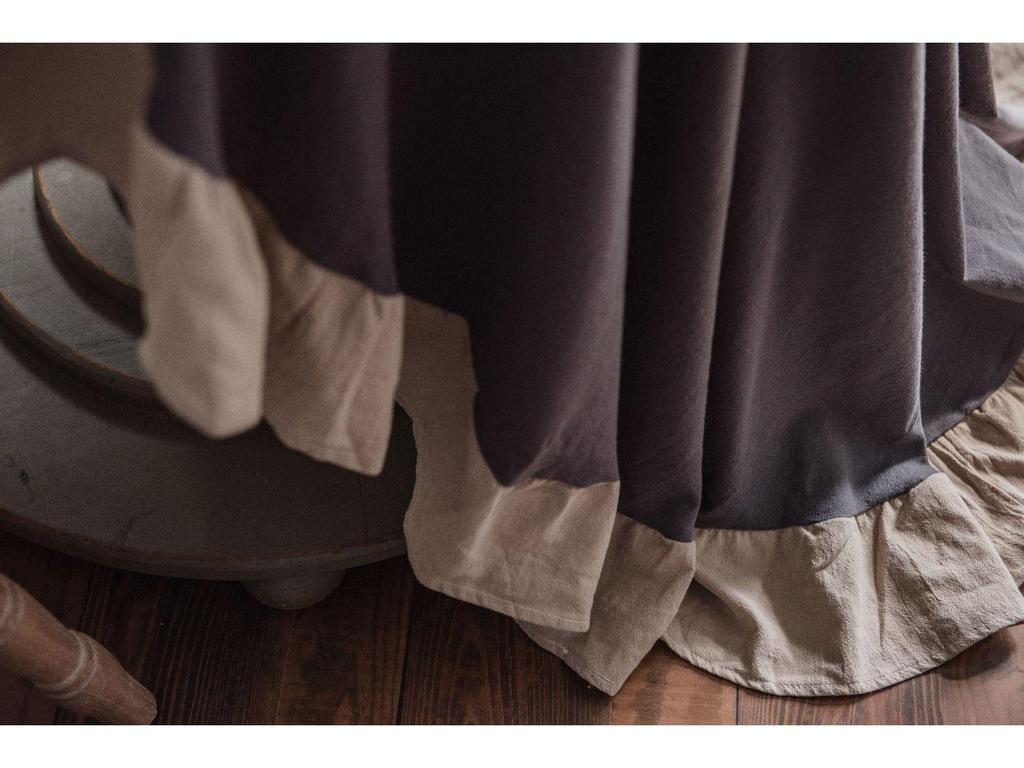 Imanqi Yun Grey Ruffle Washable Cotton Round Tablecloth